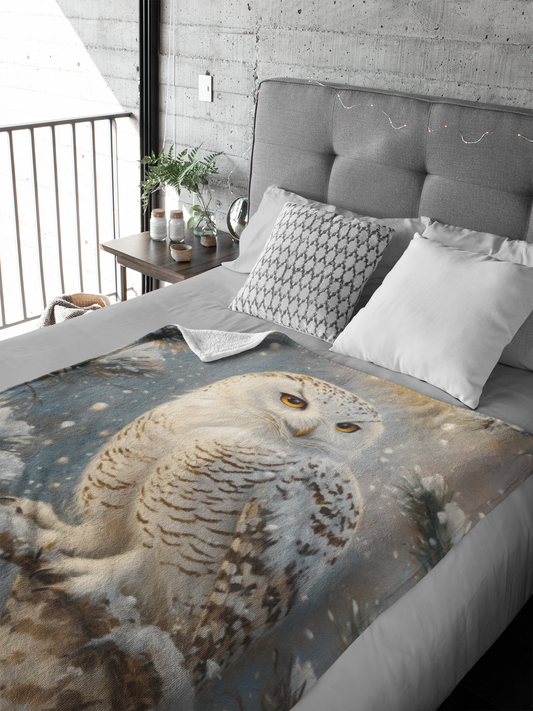 Snowy Owl Velveteen Plush Blanket - Cozy Winter Decor